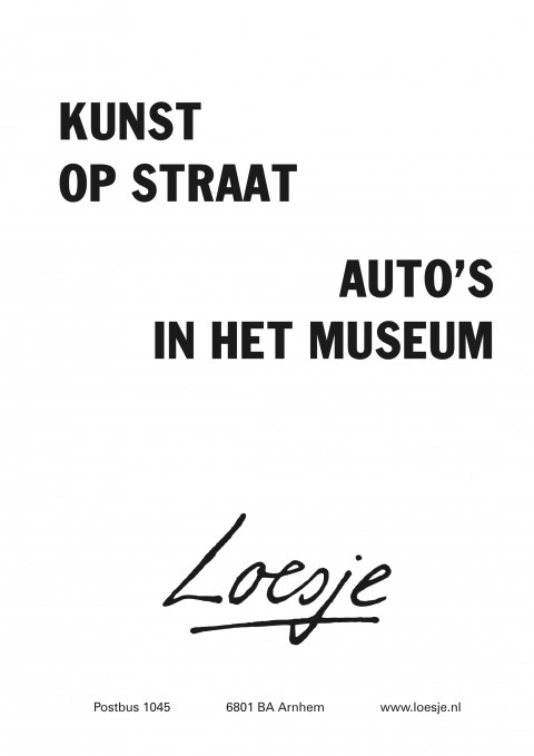 Kunst op straat auto’s in het museum