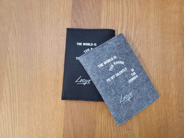 Paspoorthoesje - Grijs en zwart