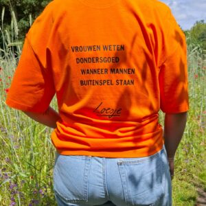 Loesje T-shirt - vrouwen weten dondersgoed wanneer mannen buitenspel staan - achterkant
