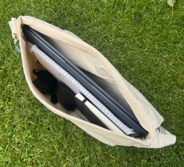 Loesje schoudertas - maak de 10 verschillen