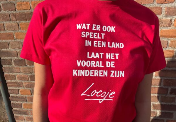T-shirt - Wat er ook speelt in een land - Afbeelding 3