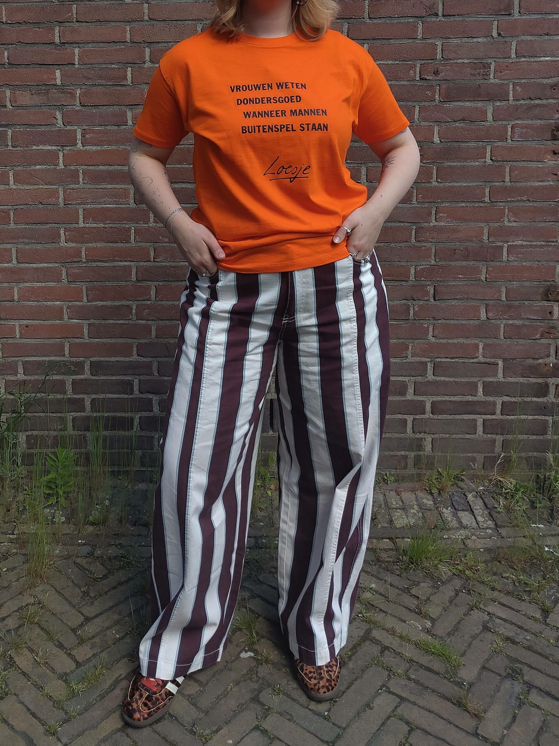 Loesje WK voetbal oranje shirt